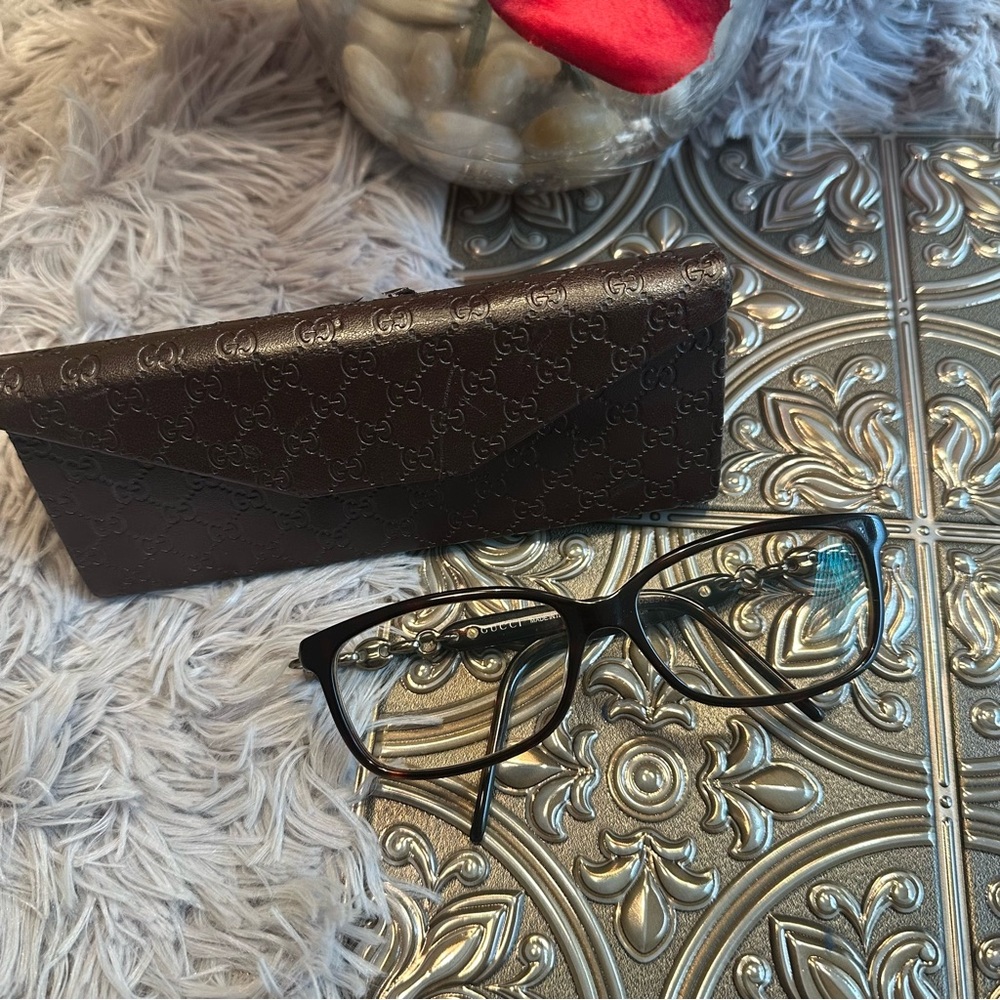 🌹Vintage Gucci AUTHENTIC Beautiful Black Reading Eyeglasses & Case